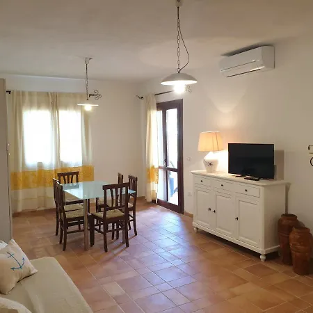 Capo Figari 9, Appartamento A Golfo Aranci Exterior photo